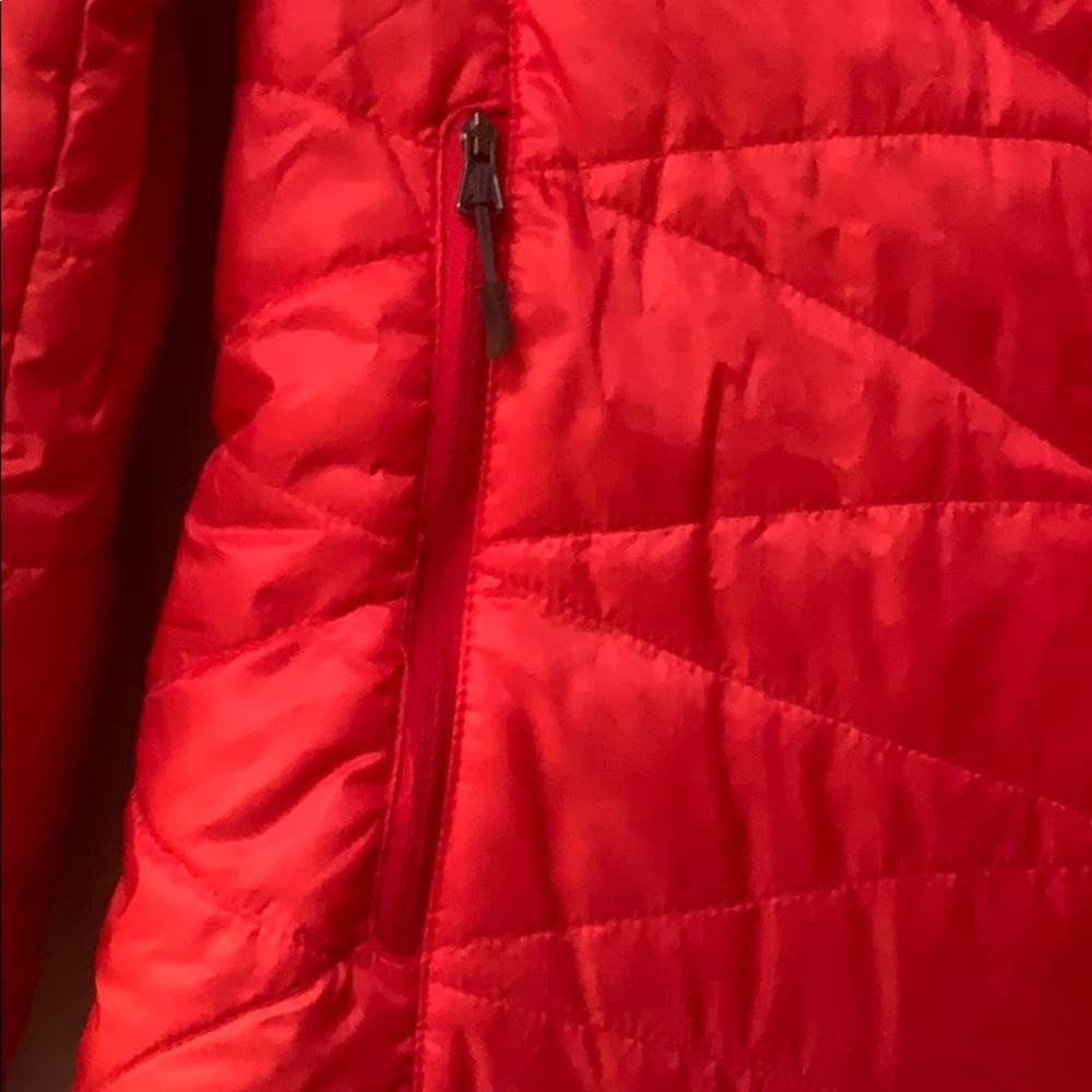 Woman’s Columbia Red Ski Jacket (M) Chest 42